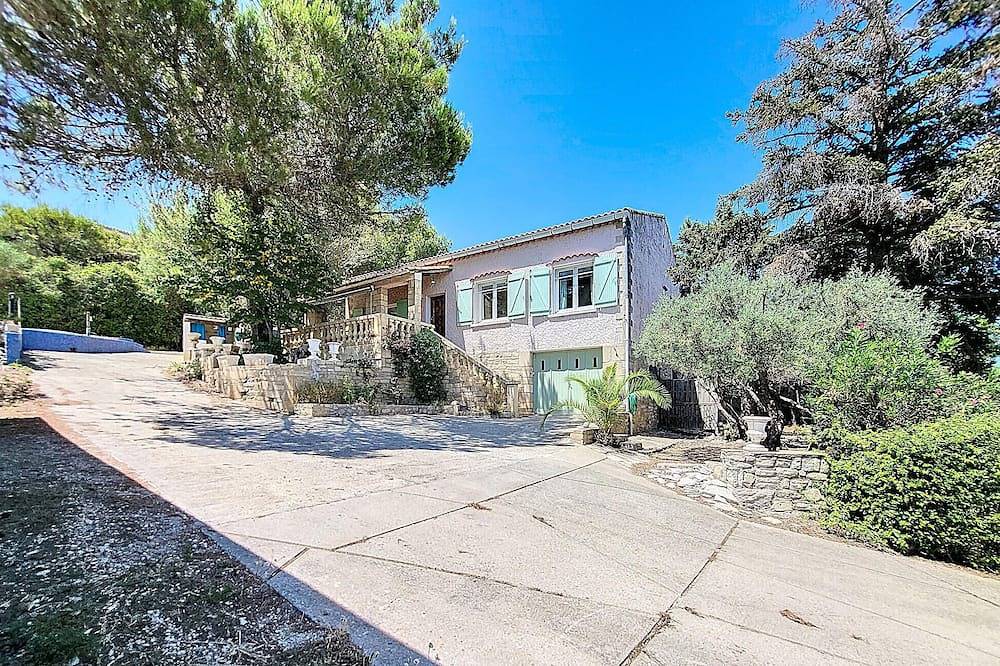 Increíble casa en Aramon in Aramon, Region de Nimes