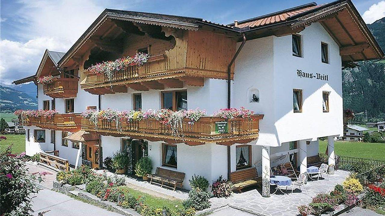 Ganze Ferienwohnung, Ferienwohnung für 4 Personen (45 m²) in Ried im Zillertal in Ried im Zillertal, Ski-Optimal Hochzillertal