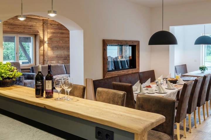Ferienhaus für 14 Personen, mit Balkon und Terrasse sowie Garten und Sauna im Kleinwalsertal - 4