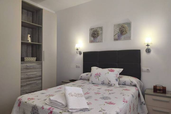 Bella casa con ampio solarium a Cordoba in Distrito Sureste (Córdoba), Cordoba