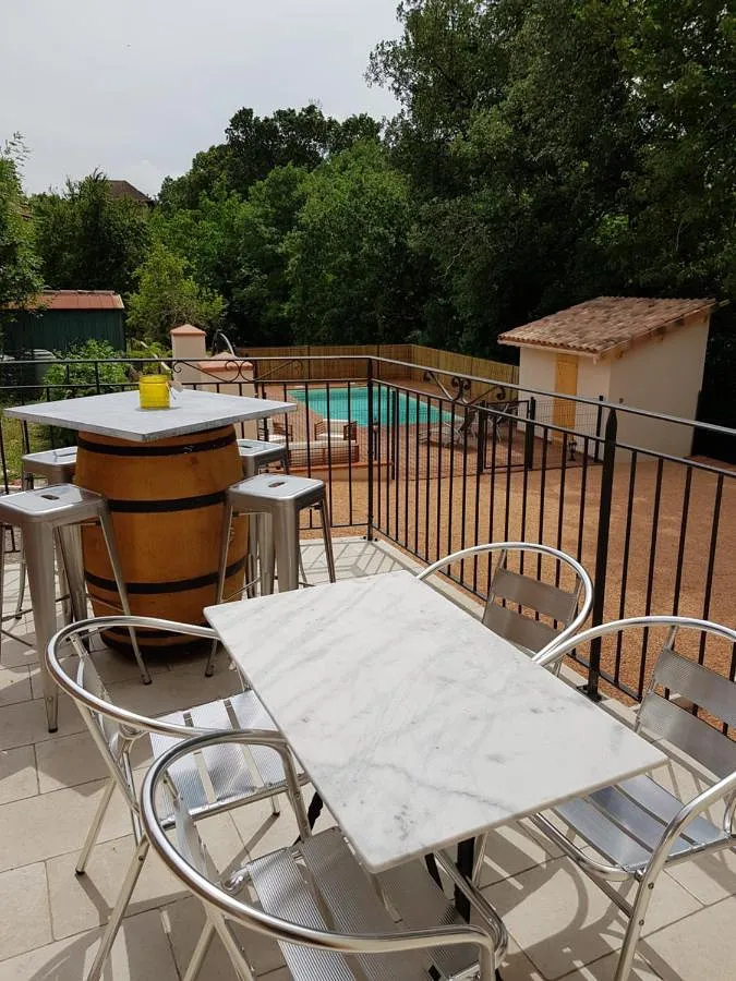 Holiday home for 8 people, with pool and garden - 1