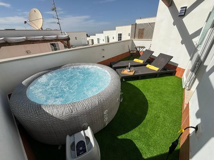 Apartamento para 4 personas, con jacuzzi en Fañabé