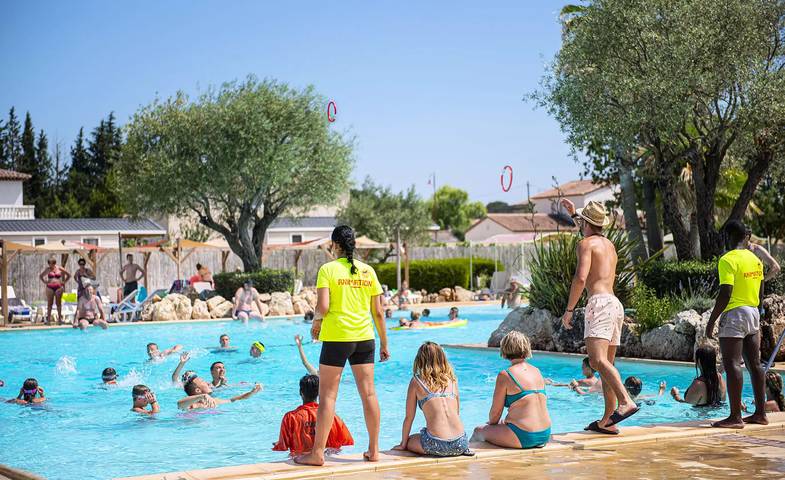 Location de vacances pour 6 personnes, avec terrasse et piscine, animaux acceptés à Vidauban - 4