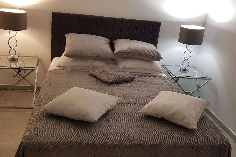 Top Promo Last Available in Vescovato, Corte region