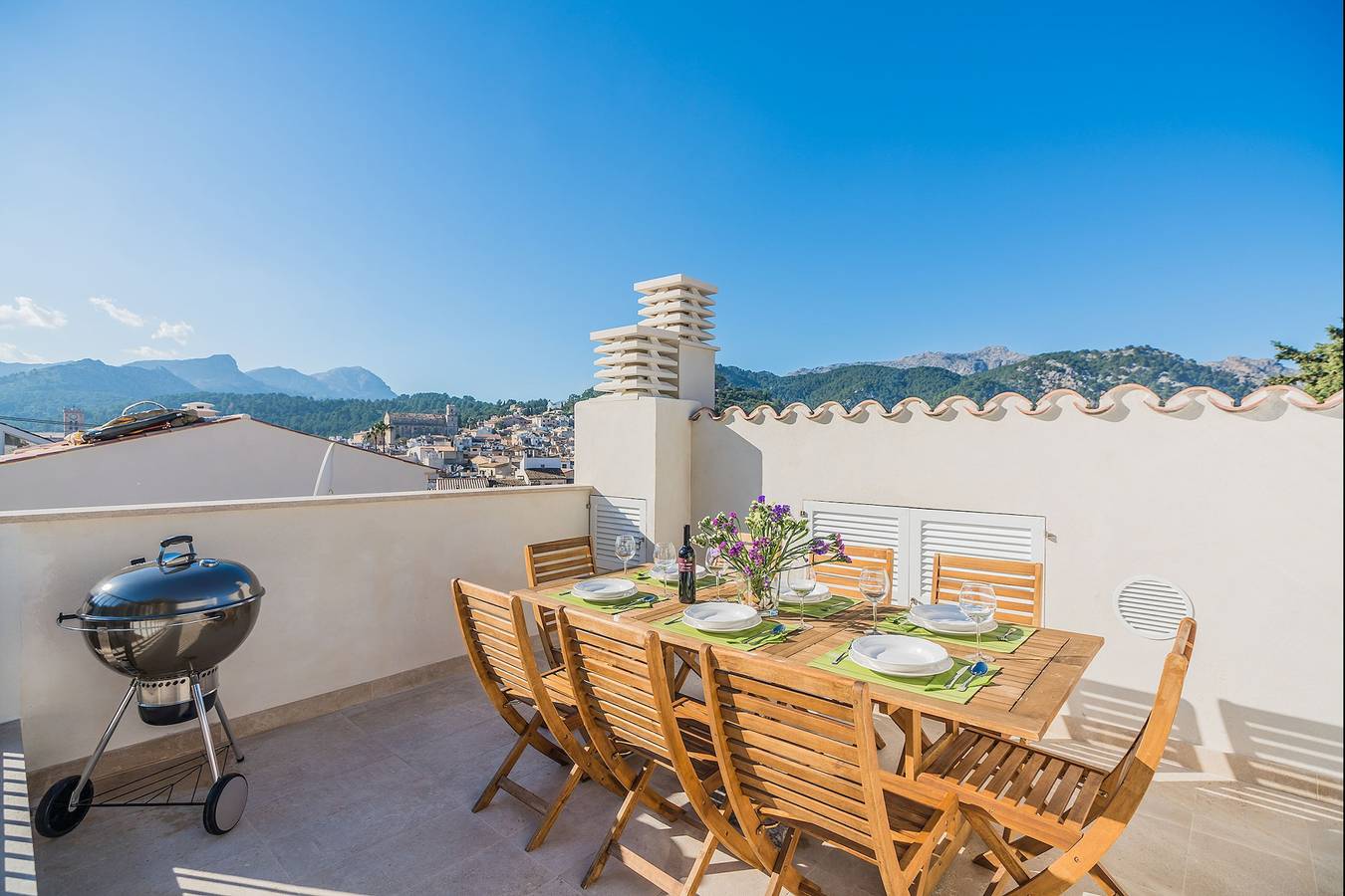 Townhouse Can Coa by Sunvillas Mallorca in Pollença Stadt, Pollença