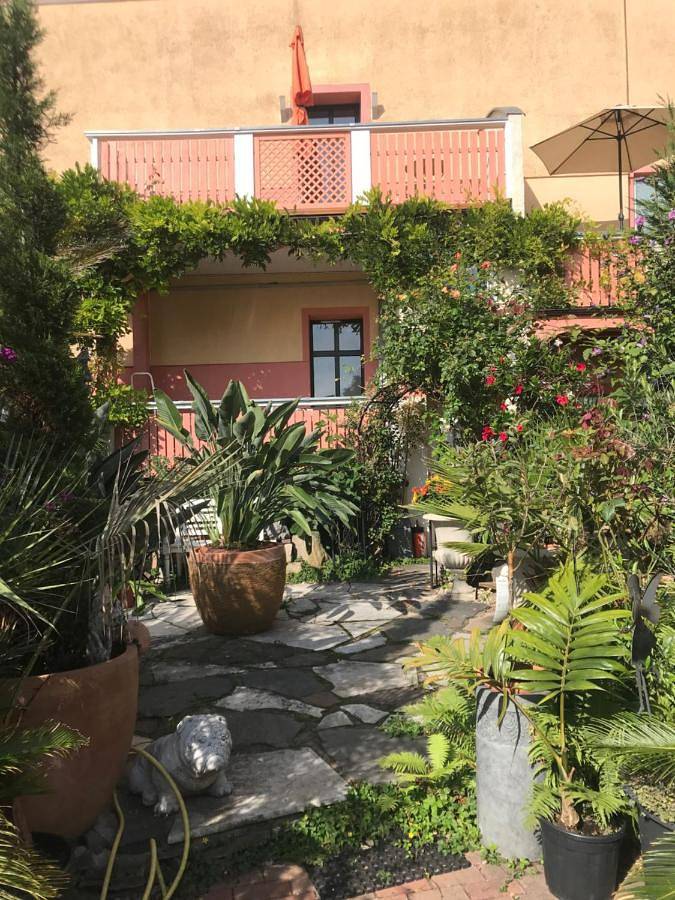 Ferienwohnung für 2 Personen, mit Balkon und Ausblick in Beelitz