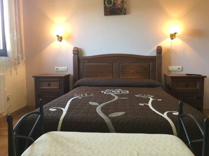 Apartamento para 6 personas, con Balcón y Terraza además de Jardín y Vistas en Lago de Sanabria