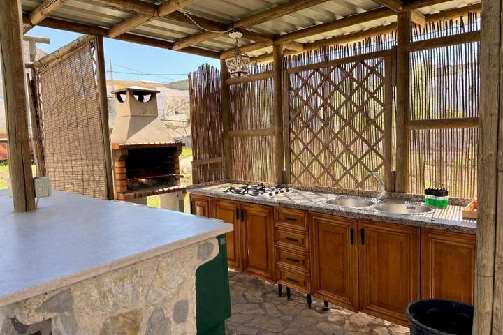 Location de vacances pour 10 personnes, avec jardin ainsi que vue et piscine, adapté aux familles à Alcalá la Real - 2