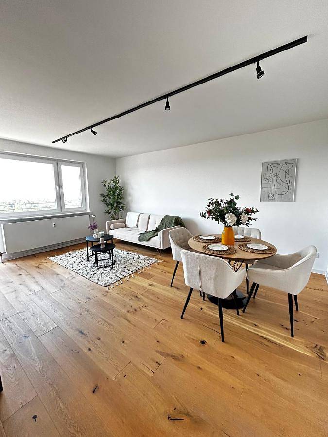 Appartement entier, Penthouse 12 Stock Panorama Flughafen Muc in Freising, Hopfenland Hallertau