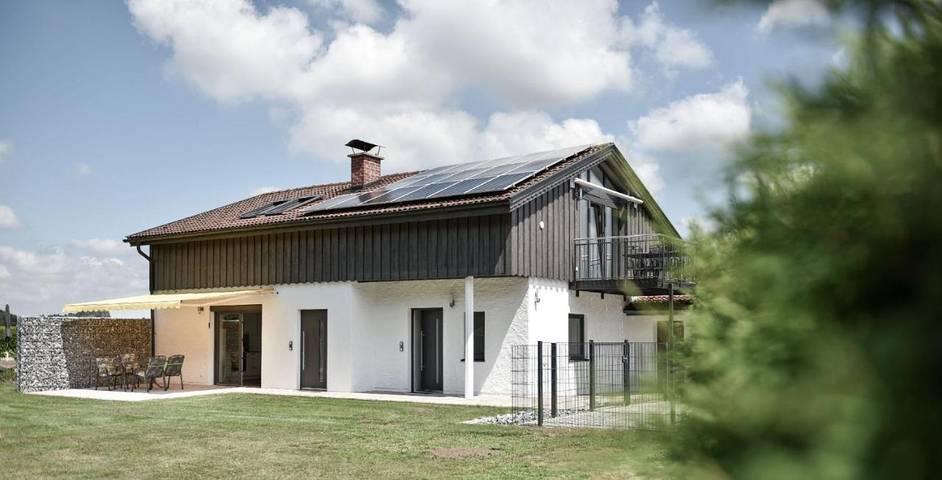 Gîte pour 4 personnes, avec Terrasse ainsi que Jardin et Vue à Hochburg-Ach