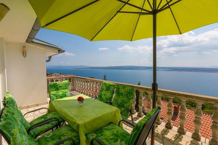 Ferienwohnung für 4 Personen, mit Balkon in Dramalj