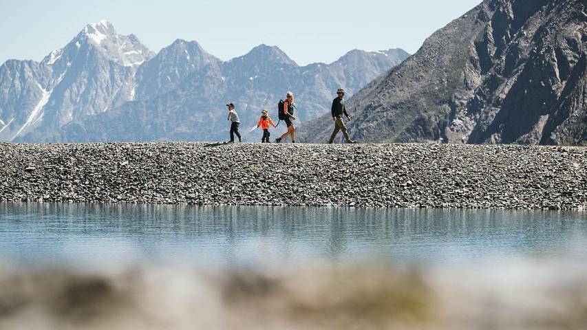 Hütte für 2 Personen, mit Garten und Sauna sowie Terrasse im Stubaital