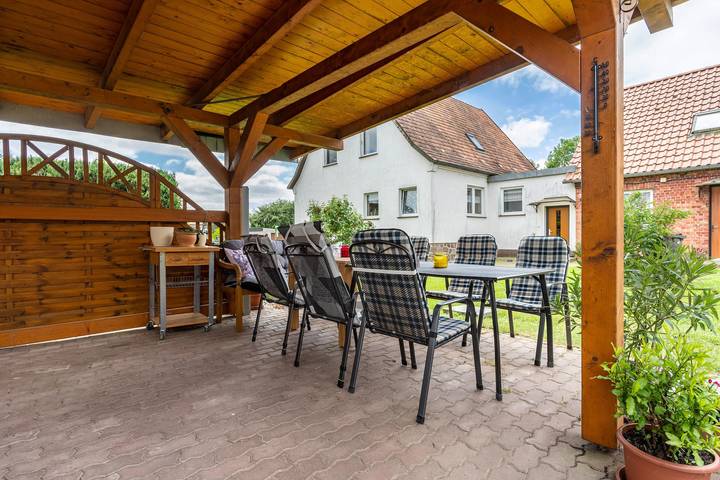 Ganze Wohnung, Ferienwohnung "Auf Dem Land" mit Gemeinschaftsgarten und Wlan in Ahrenshagen-Daskow, Vorpommern-Rügen