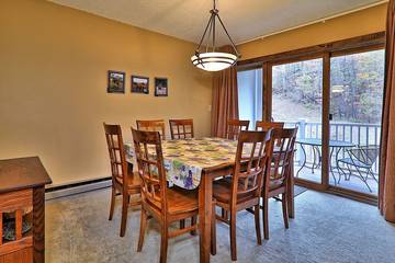 Vacation Apartment for 6 Guests in Ludlow, Okemo Mountain, Picture 2