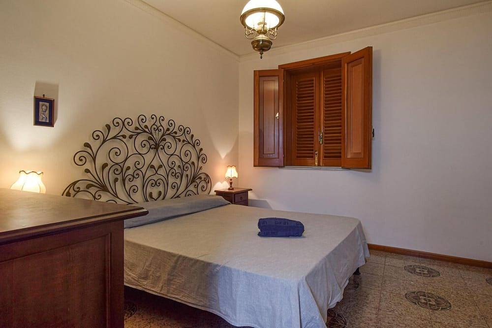 Appartement entier, Awesome apartment in Giardini Naxos with Wifi in Giardini-Naxos, Province de Messina