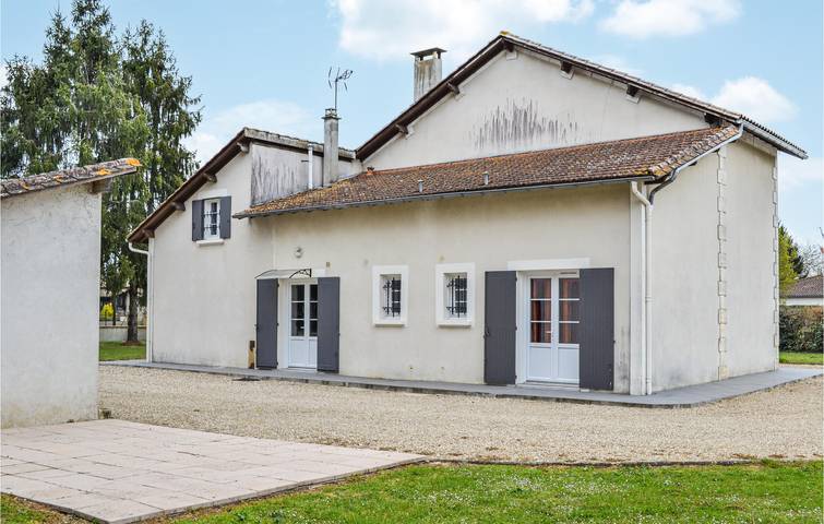 Ferienhaus für 15 Personen, mit Terrasse und Garten in Gironde - 2