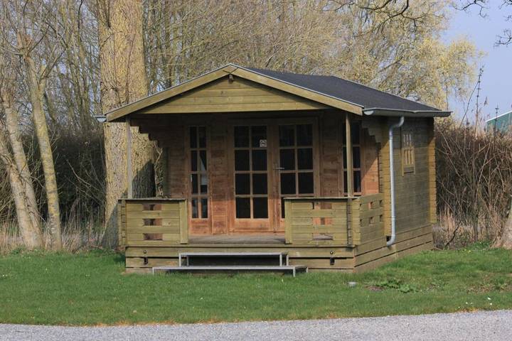 Camping voor 2 personen, met tuin en uitzicht in IJsselmeer