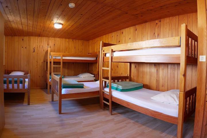 Chalet pour 15 personnes, avec terrasse et jardin, animaux acceptés à Ventron - 2