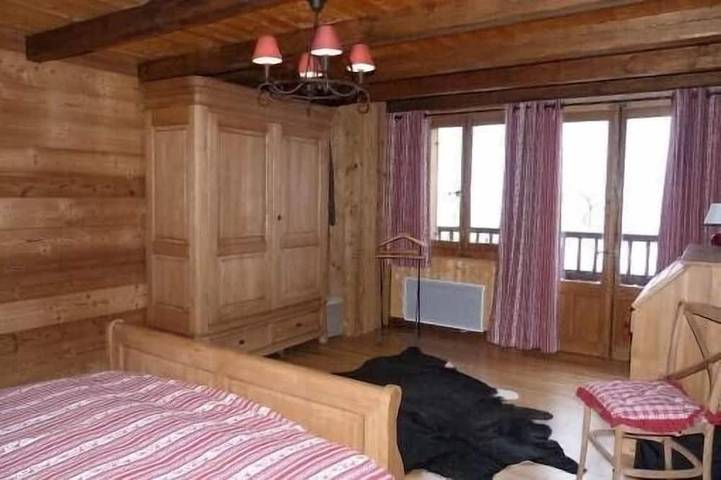Gîte pour 11 personnes, avec Balcon et Jardin dans Glières-Val-de-Borne - 2