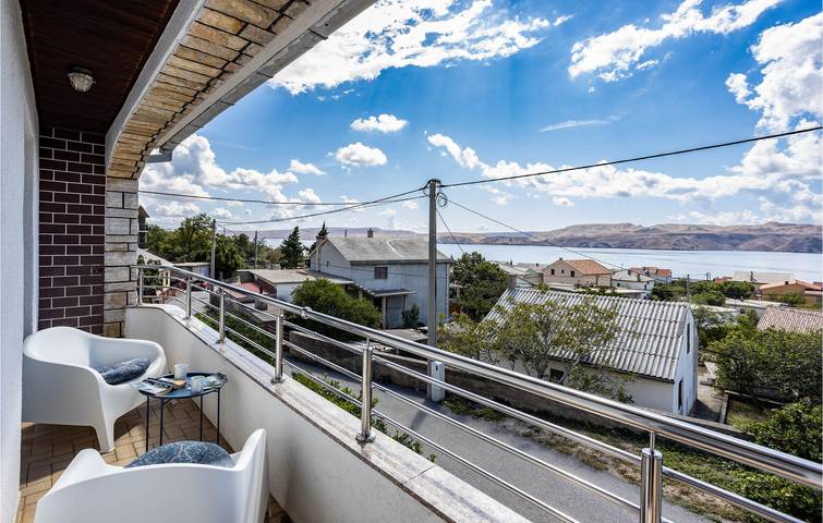 Ferienhaus für 6 Personen, mit Terrasse in Karlobag - 3