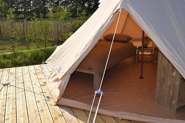 Gîte pour 5 personnes, avec piscine et jardin à Ambillou-Château - 4