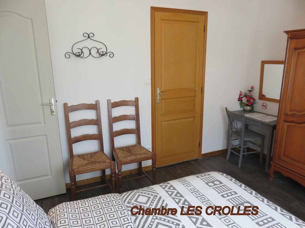 Chambres d'hôtes Mongarny Cancale parking privé - Chambre Les Crolles in Cancale, Baie du Mont-Saint-Michel