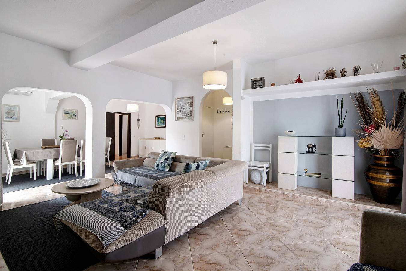 Villa 'Casa do Castelo' vicino al mare con piscina e Wi-Fi in Albufeira, Distretto di Faro