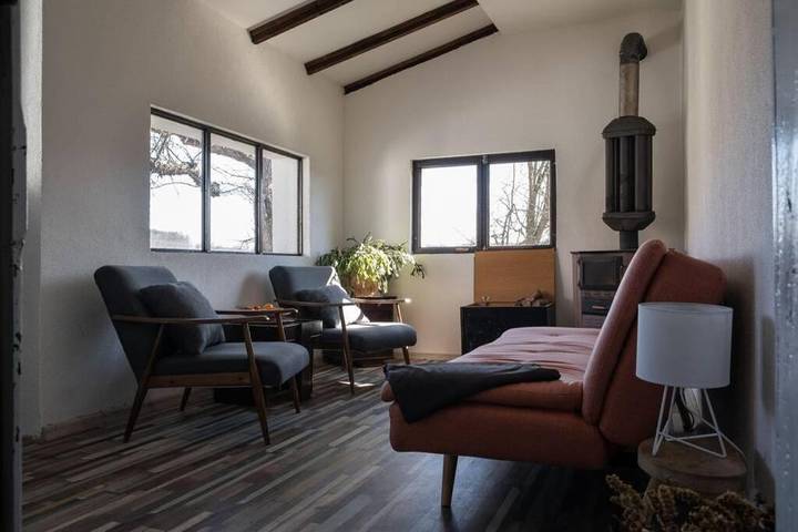 Location de vacances pour 4 personnes, avec jardin et vue à Kosjerić - 2