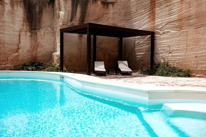 Casa vacanza per 4 persone, con giardino e panorama nonché piscina - 1