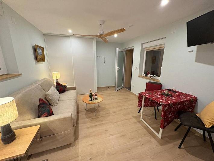 Appartement de vacances pour 2 personnes, avec jardin, animaux acceptés
