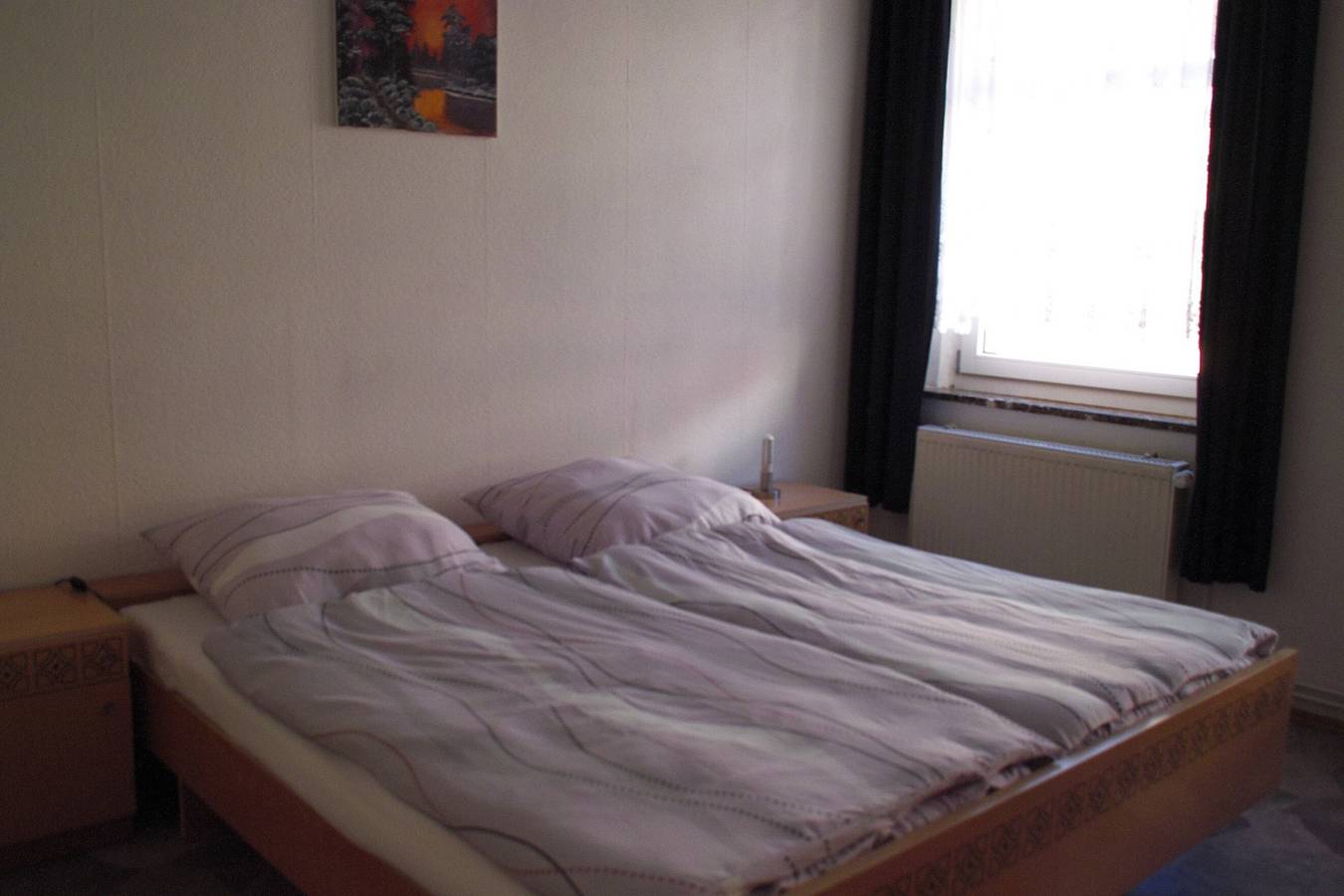 Ganze Wohnung, Ferienwohnung "Rose" mit Gemeinschaftsgarten in Schöneck (Sachsen), Chemnitz und Umgebung
