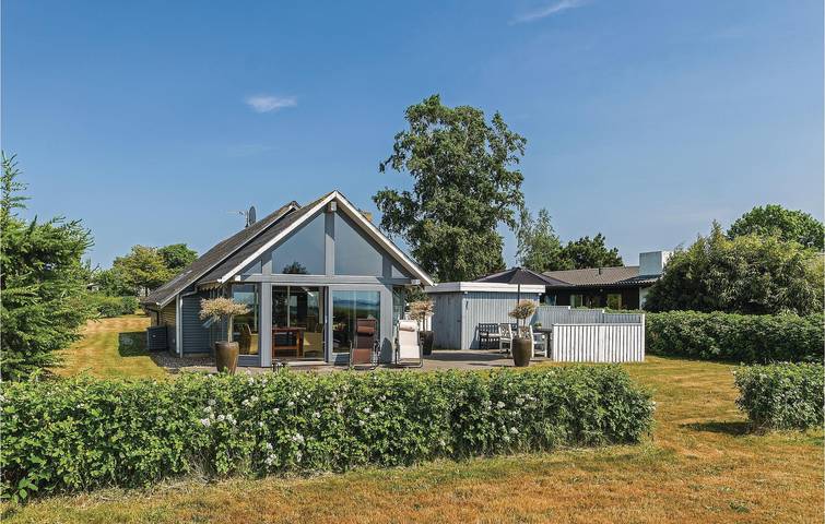 Ferieudlejning for 6 personer, med Terrasse i Tåsinge
