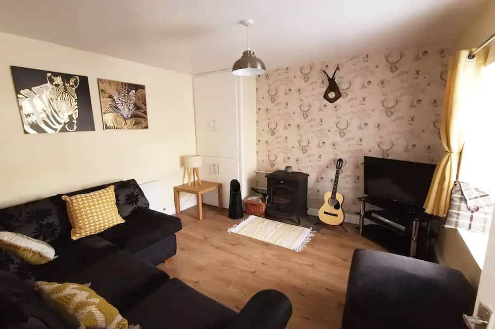 Teach Condy's Cottage nestled at the bottom of Sliabh Liag Cliffs, Co. Donegal in Donegal, County Donegal