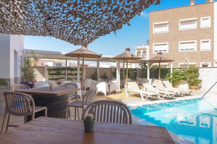 Maison d’hôte pour 2 personnes, avec terrasse et piscine à Nerja - 4