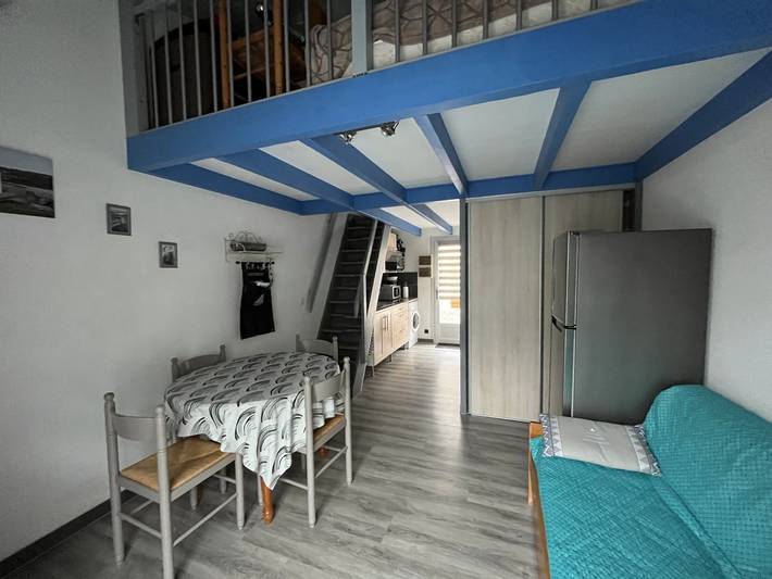 Gîte pour 4 personnes, avec terrasse et piscine à Les Mathes - 3