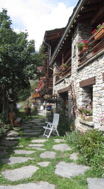 Gîte pour 5 personnes, avec balcon, animaux acceptés en Savoie