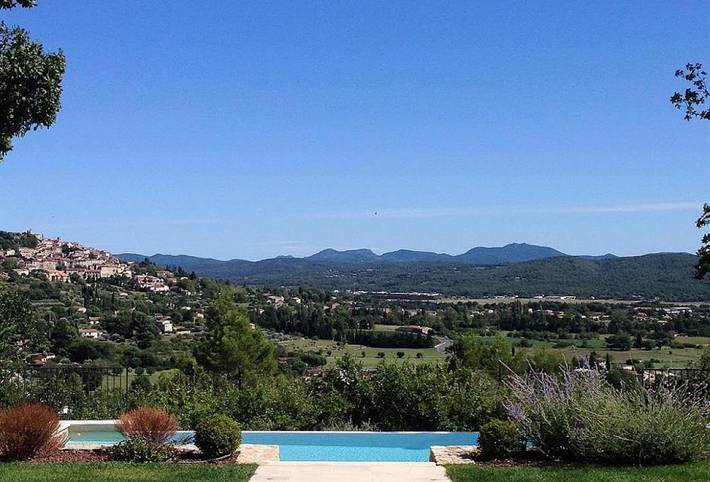 Villa für 8 Personen, mit Garten und Pool in Fayence