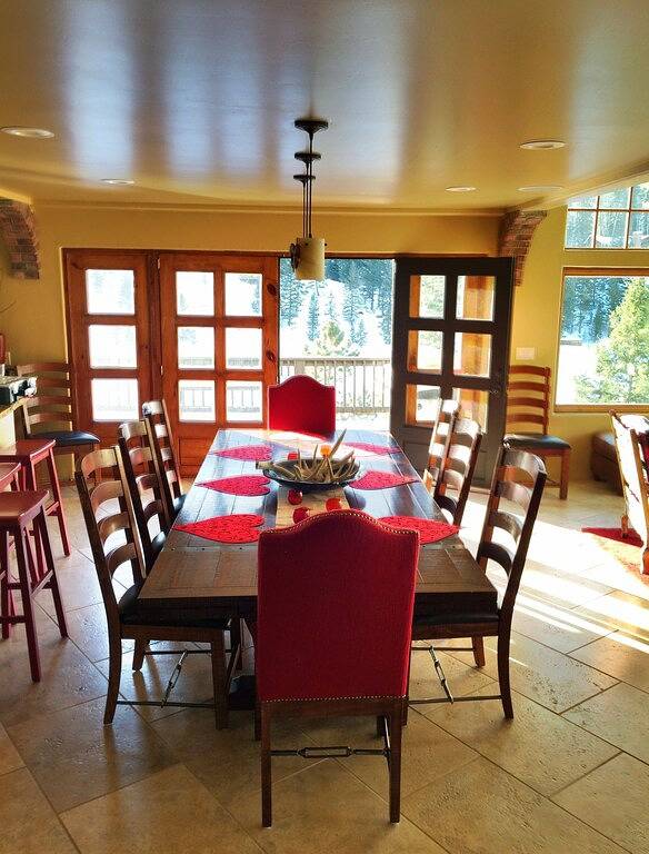 Skilaufen, Wandern und Angeln vor der Haustür. in Purgatory