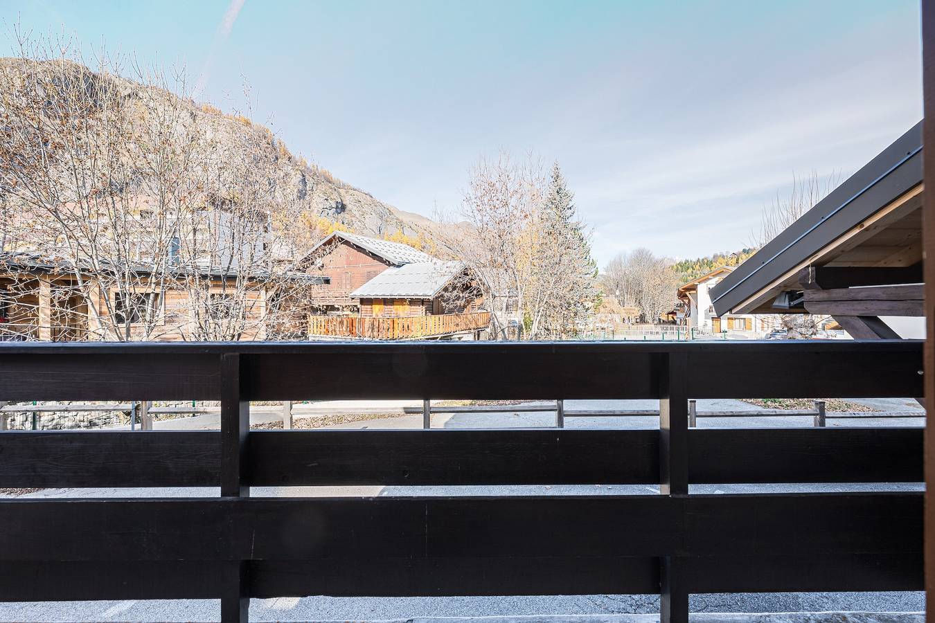 Hel lejlighed, Apartment 'Centre Valloire - Studio Cabine' with Balcony and Wi-Fi in Valloire, Saint-Jean-de-Maurienne region