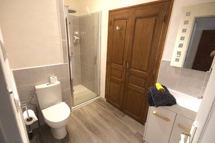 Location de vacances pour 4 personnes, avec terrasse et vue, animaux acceptés à Rochechouart - 2