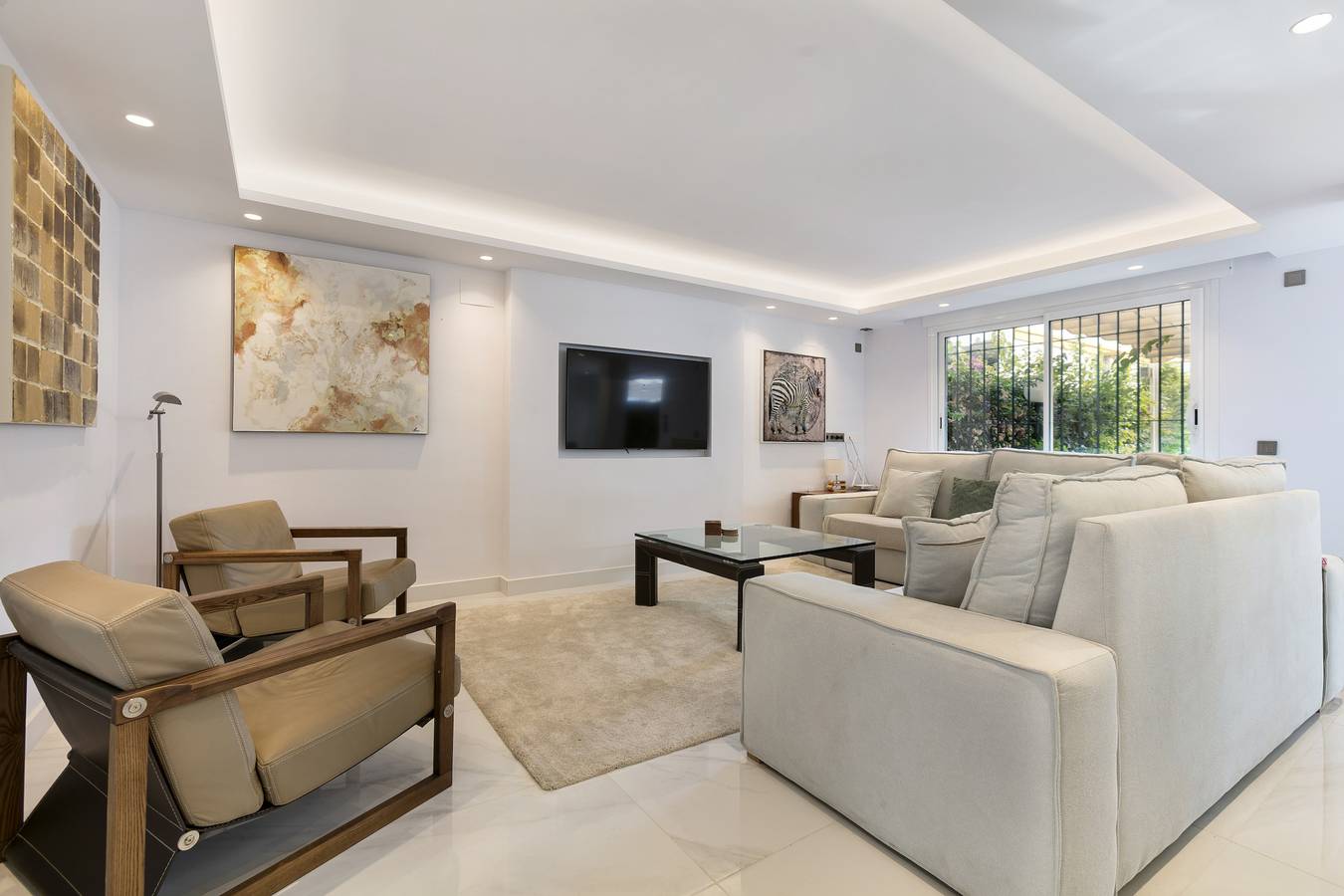 Feriehus for 10 personer med hage in Marbella West, Marbella