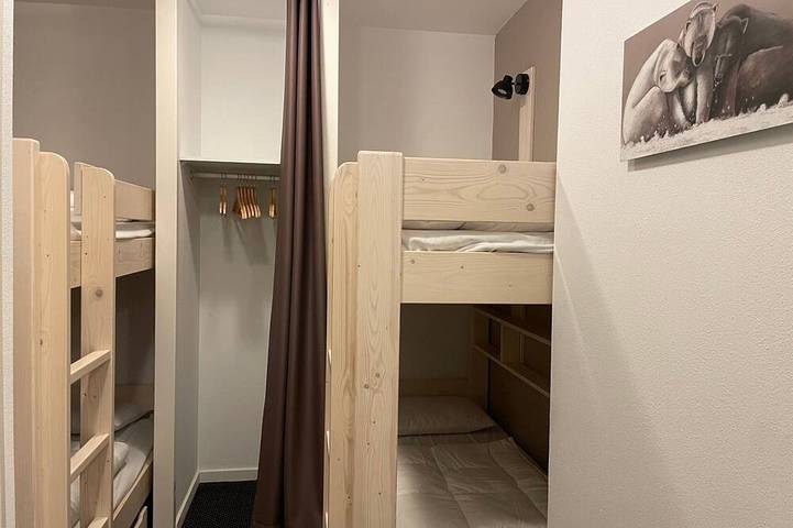 Apartamento entero, Gourette - Estudio cabina 65m² para 8 pers., se admiten mascotas, sábanas incluidas in Gourette, Eaux-Bonnes