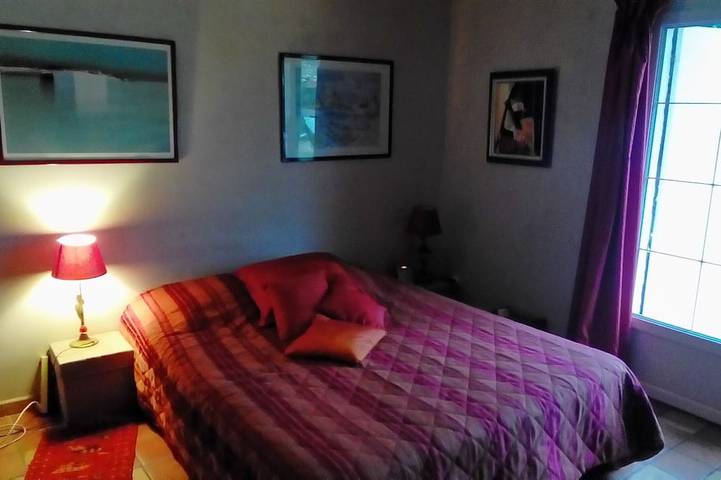 Location de vacances pour 7 personnes, avec terrasse et jardin, animaux acceptés à Fuveau - 3