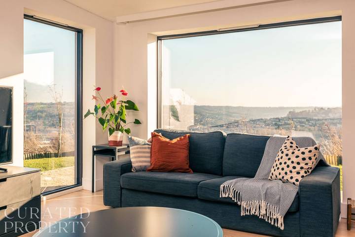 Holiday home for 12 people, with Garden in Bath