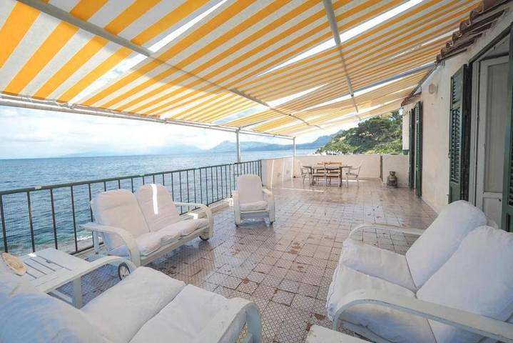 Appartamento per 4 persone, con terrazza e panorama, con animali domestici a Porticello