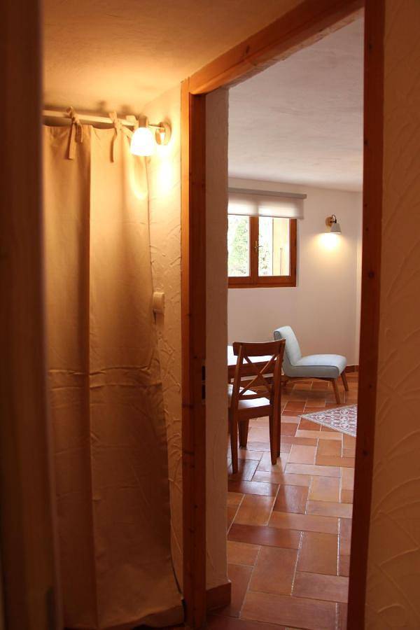 Gîte pour 4 personnes, avec jardin et vue à Essert-Romand - 2