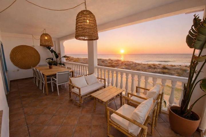 Chalet para 6 personas, con piscina además de vistas y terraza, Se admiten mascotas - 1