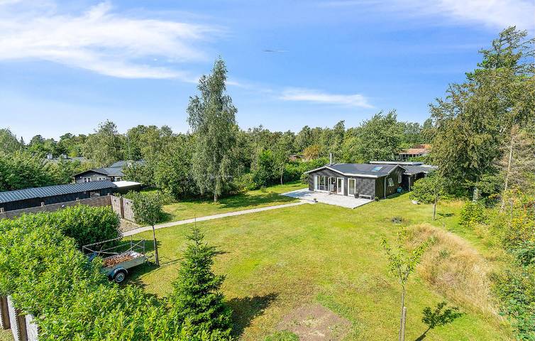 Ferienhaus für 6 Personen, mit Terrasse und Garten - 1
