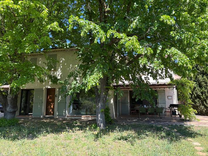 Location de vacances pour 8 personnes, avec terrasse et jardin, animaux acceptés à Cotignac - 4