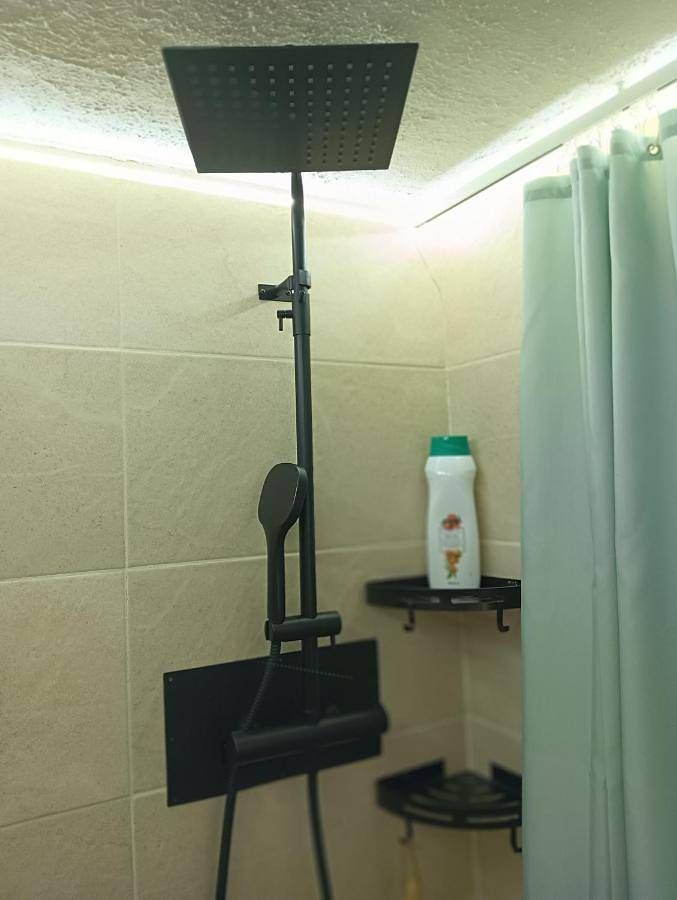 Casa rural para 6 personas, con jardín además de vistas y piscina en Viñuela - 2